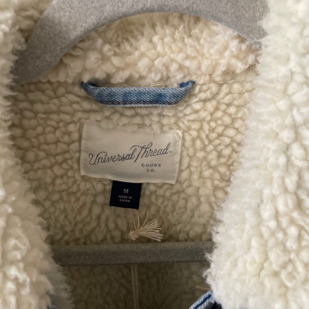Universal Thread Jean Jacket - Picture 3 of 4
